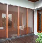 Lipat Door